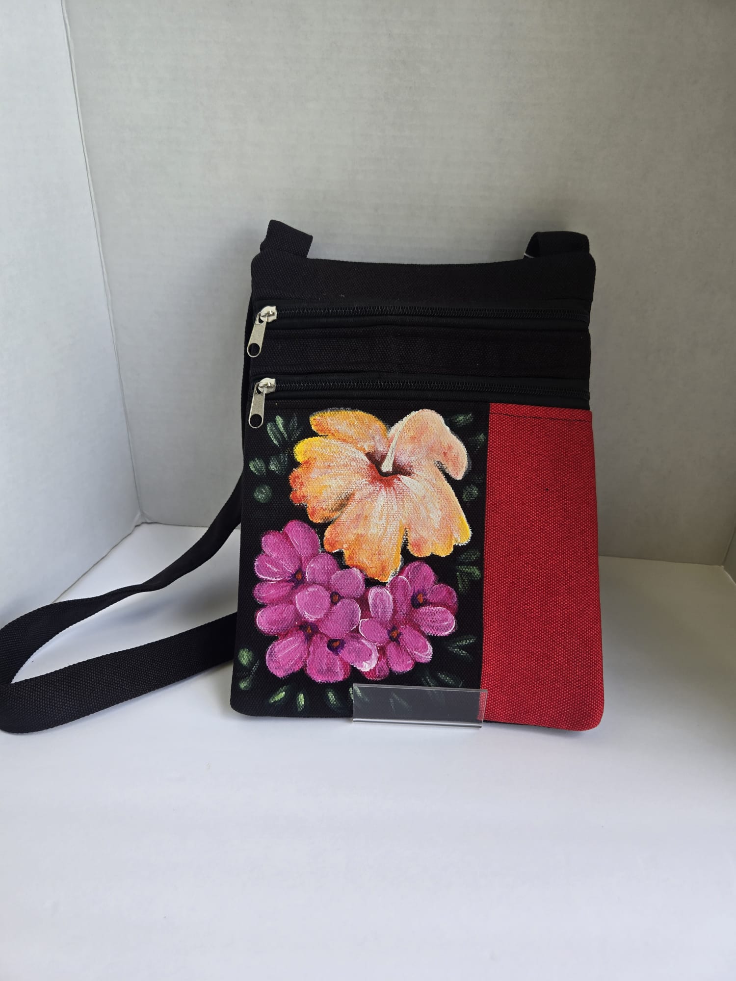 Saklakay crossbody purses