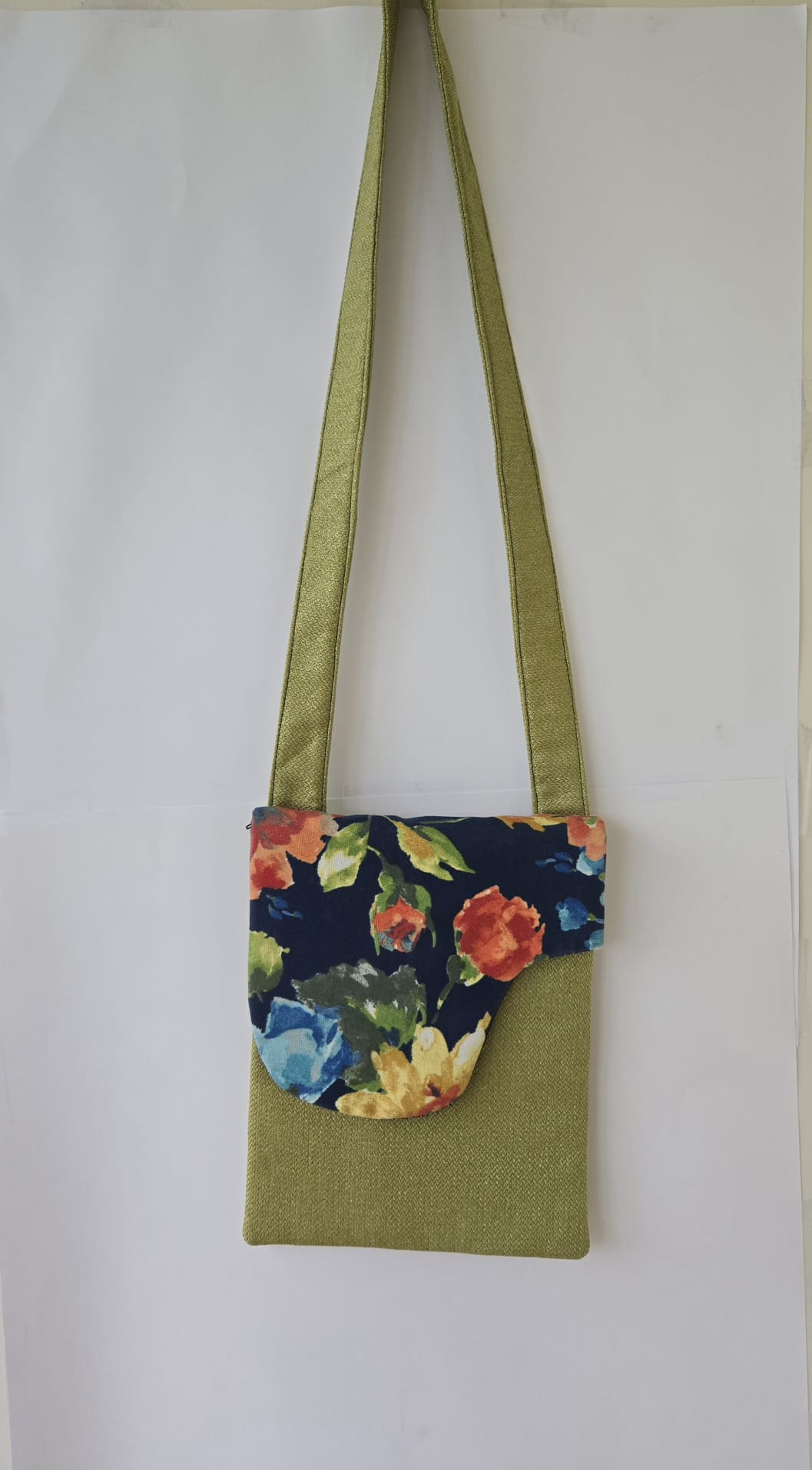 Saklakay crossbody purses